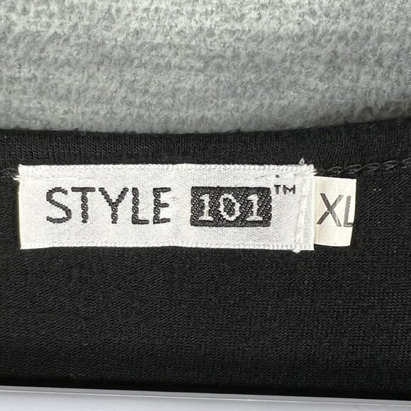 Black Skull 3D Graphic T-Shirt Womens XL Goth Biker Punk Edgy Alternative Top - Picture 10 of 13